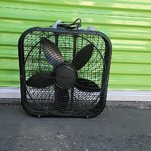 Lasko Black Box Fan